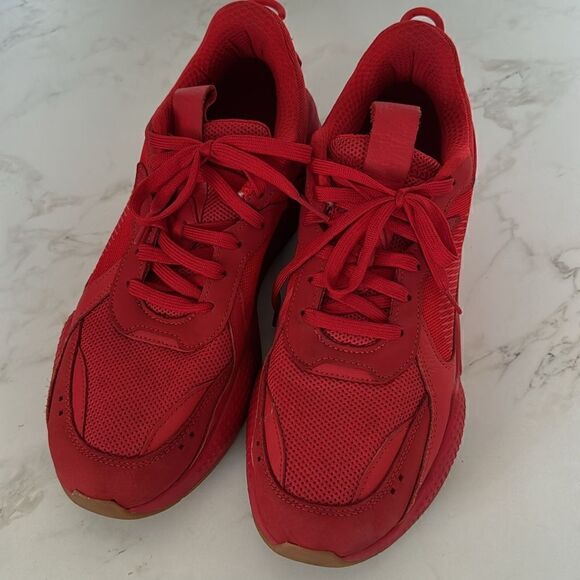 COPY - Puma Red Solid Man's Athletic Running Shoes EUC - Picture 3 of 5